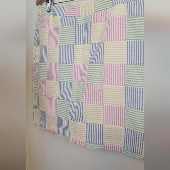 EP Pro Striped Skort with Pastel Hues - Picture 3 of 6